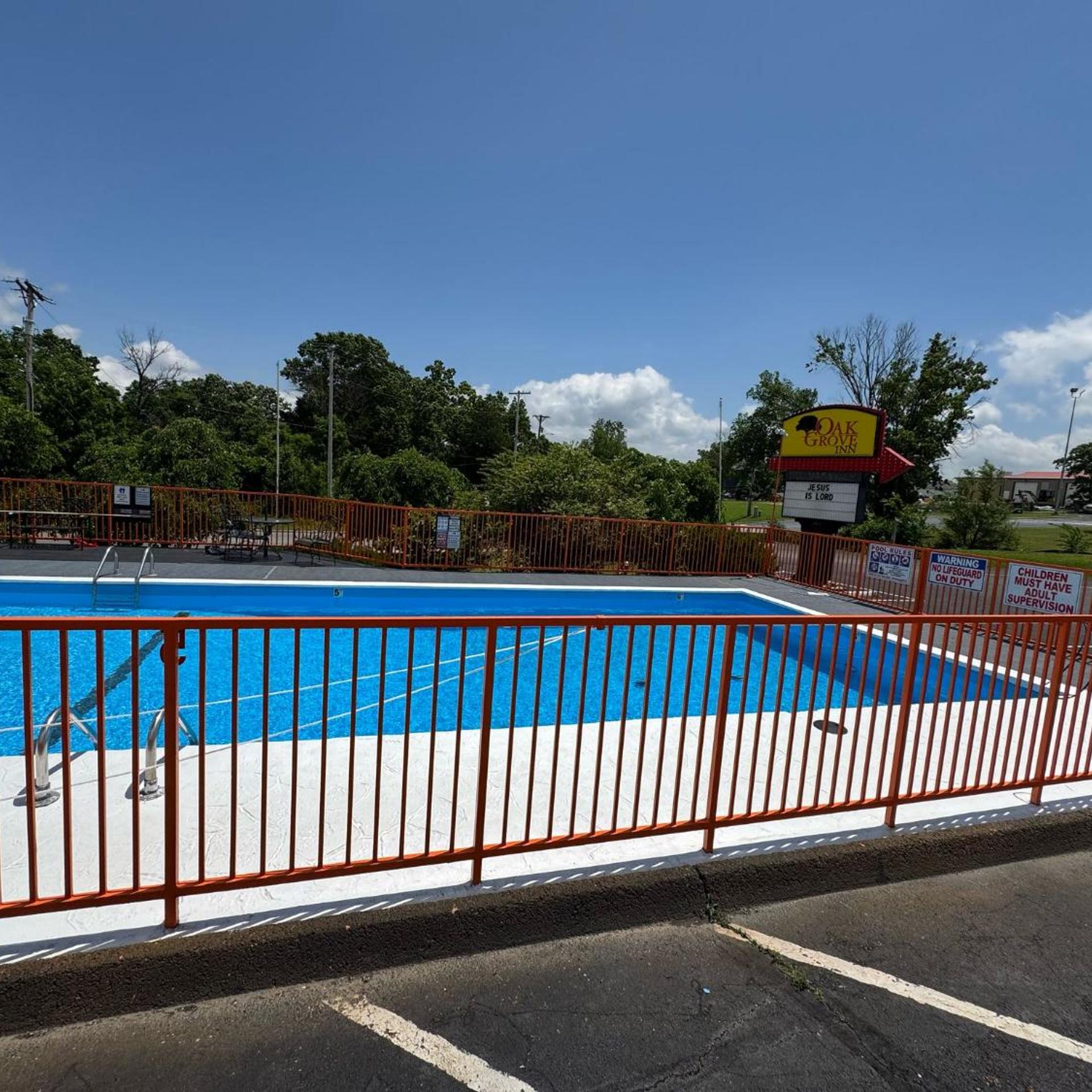 Oak Grove Inn 34/50