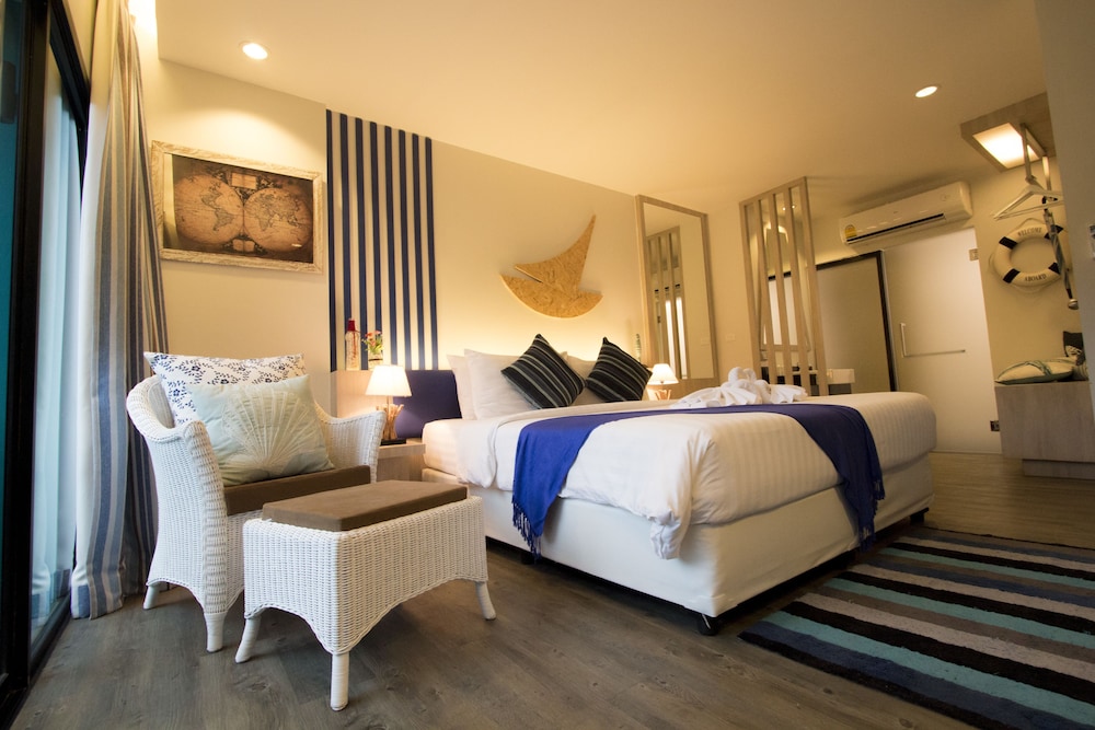 The Blue Pearl Kata Hotel 23/66