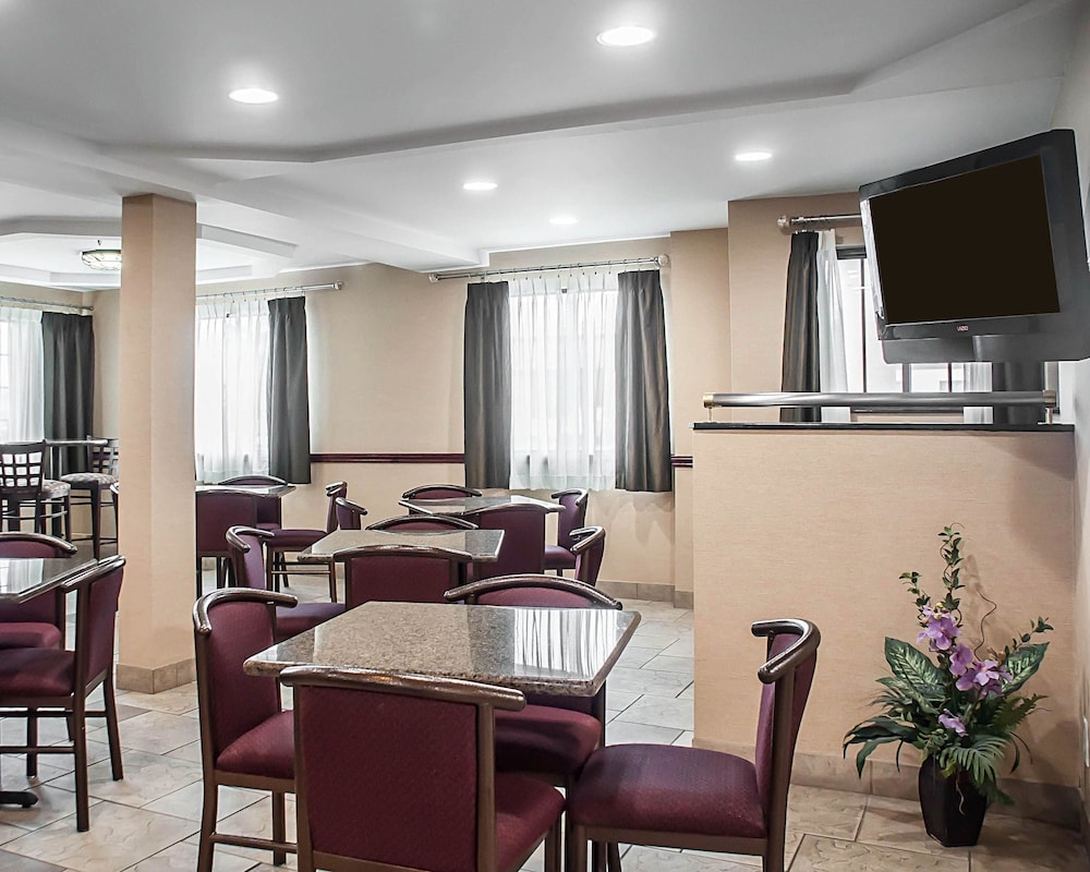 Quality Inn Dunkirk NY 36/36