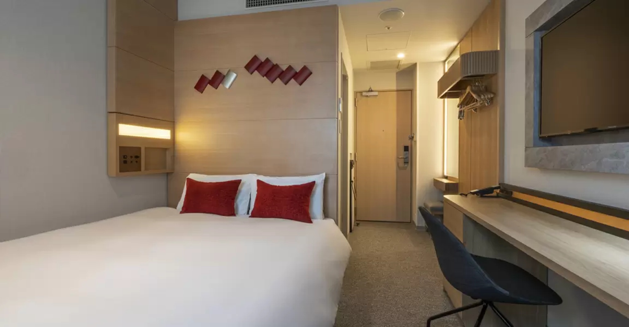 Room, Double Bed, Prime Floor