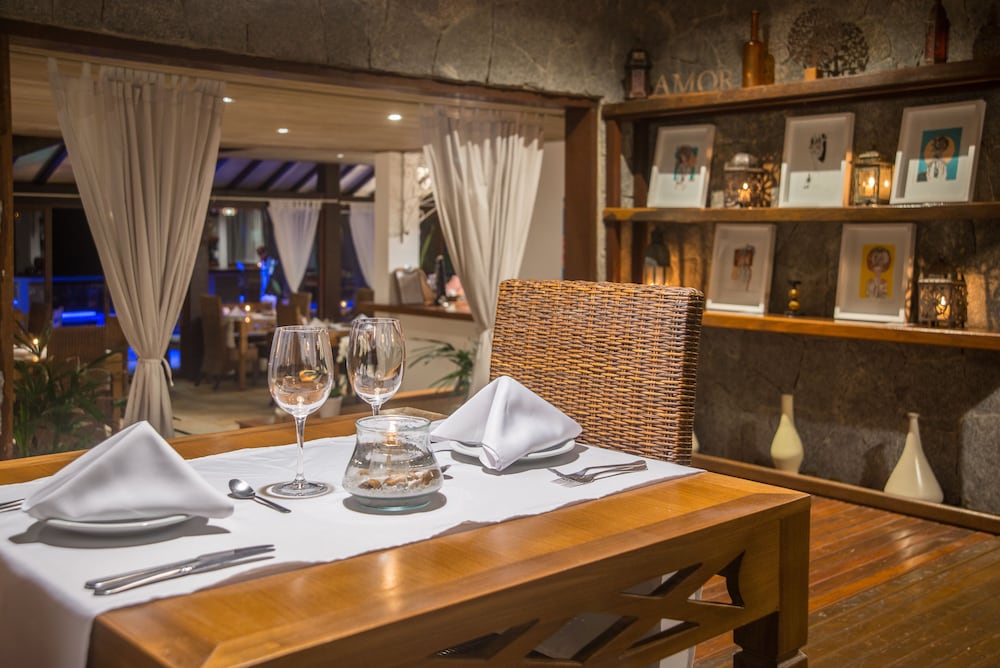 La Pedrera Small Hotel And Spa 68/77
