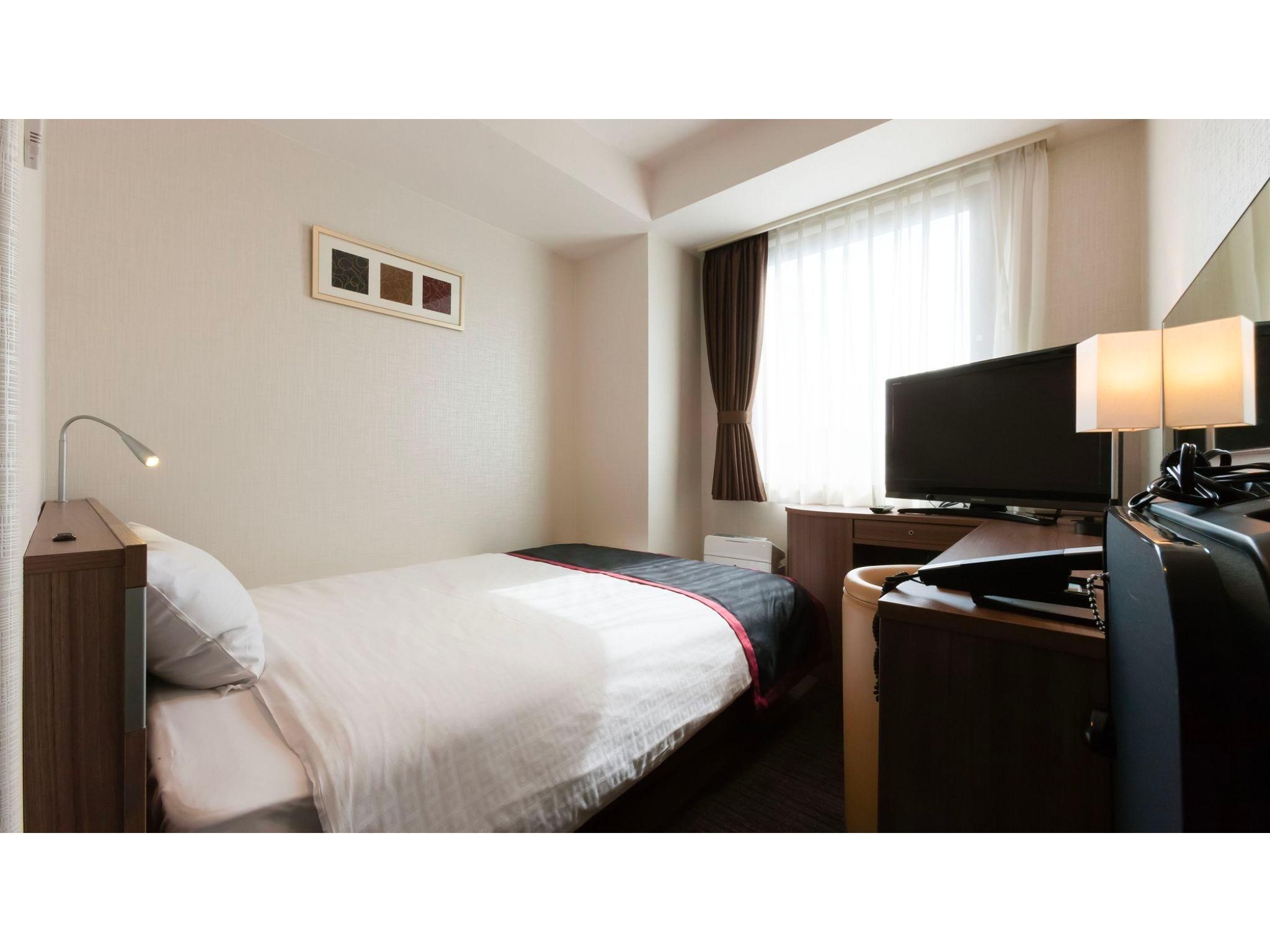 Semi Room, Standard, Single, Semi Double Bed