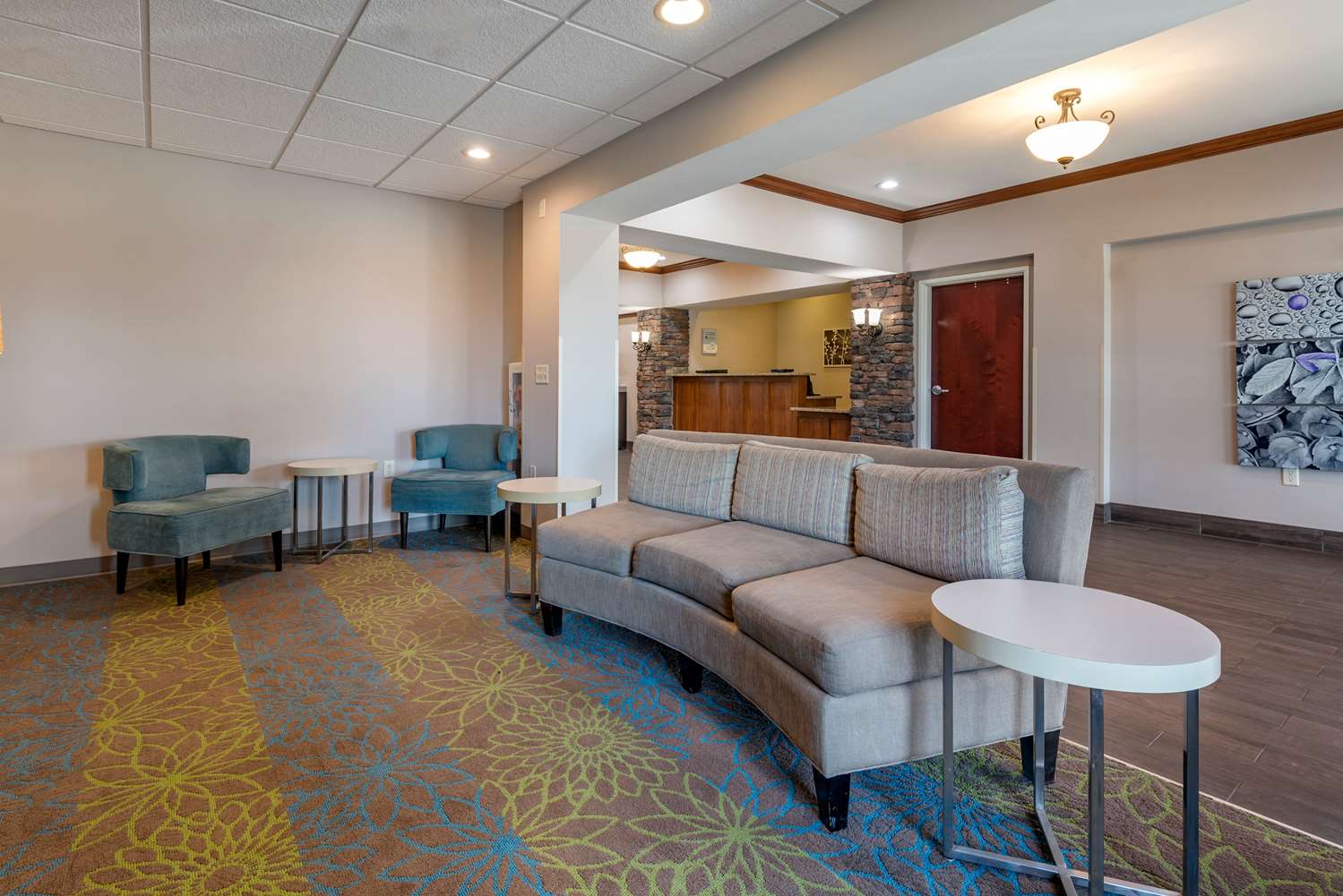 Sleep Inn & Suites Oakley I-70 10/16