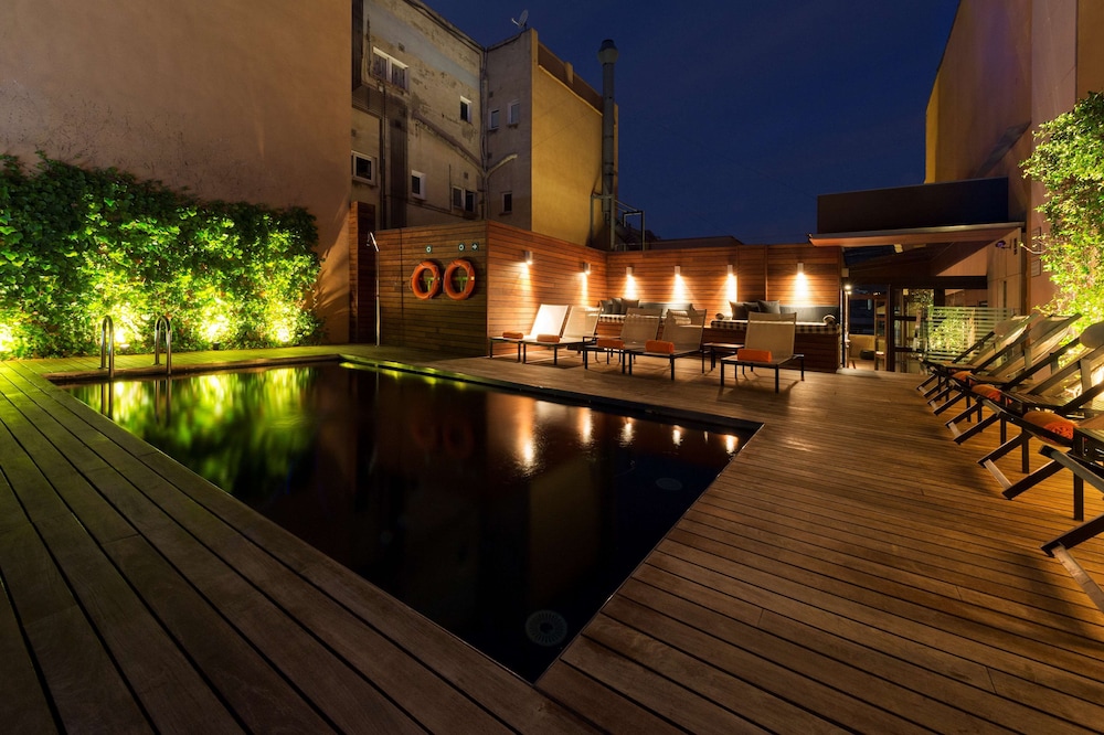 EUROPARK HOTEL 68/71