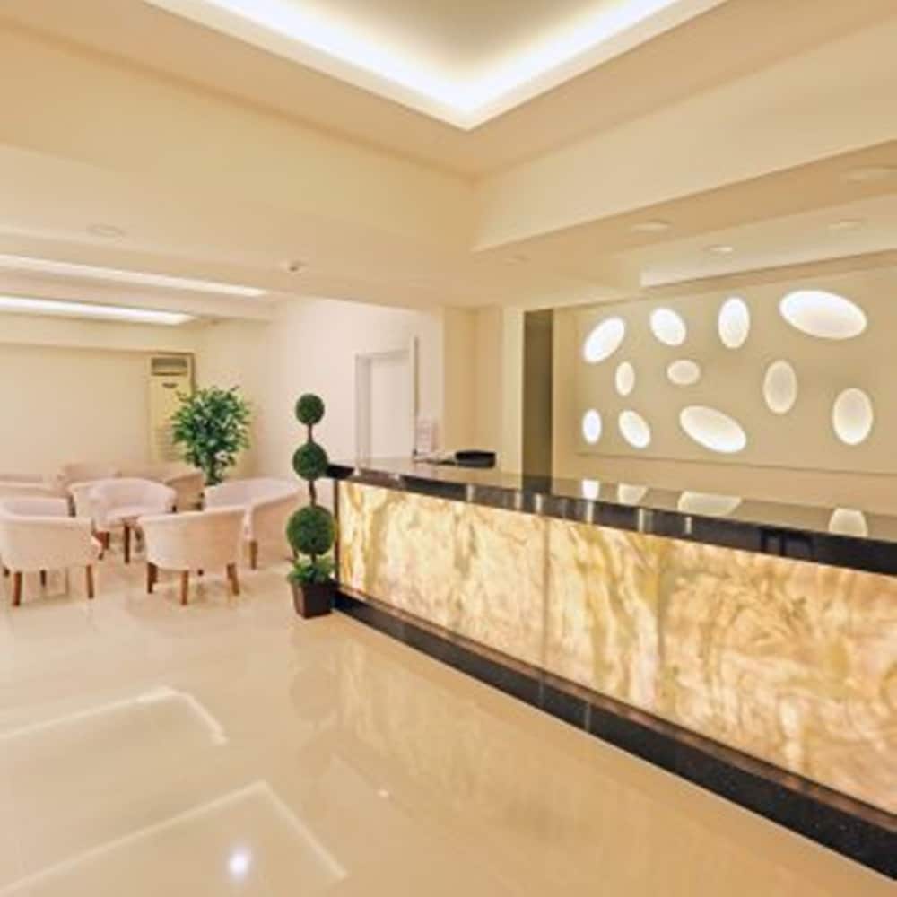 Kleopatra Life Hotel 5/43