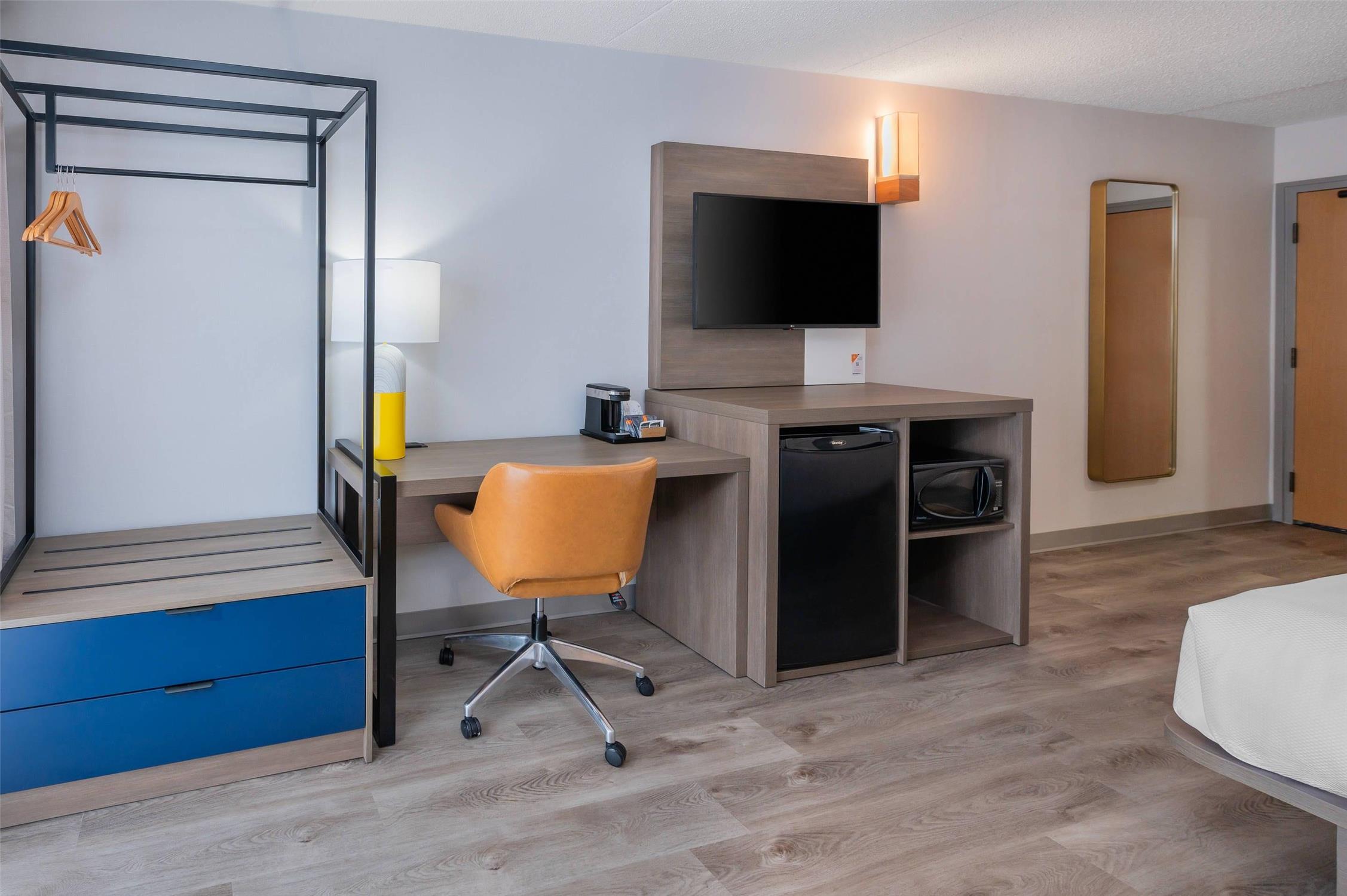 Comfort Inn Belleville, ON 28/37