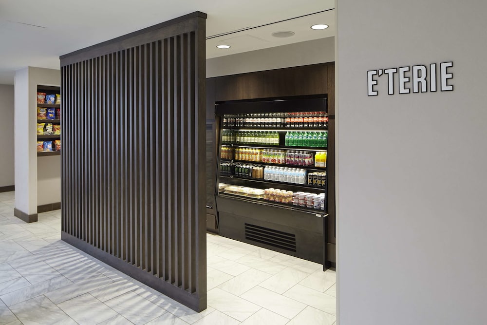 Embassy Suites by Hilton Atlanta Galleria 10/56