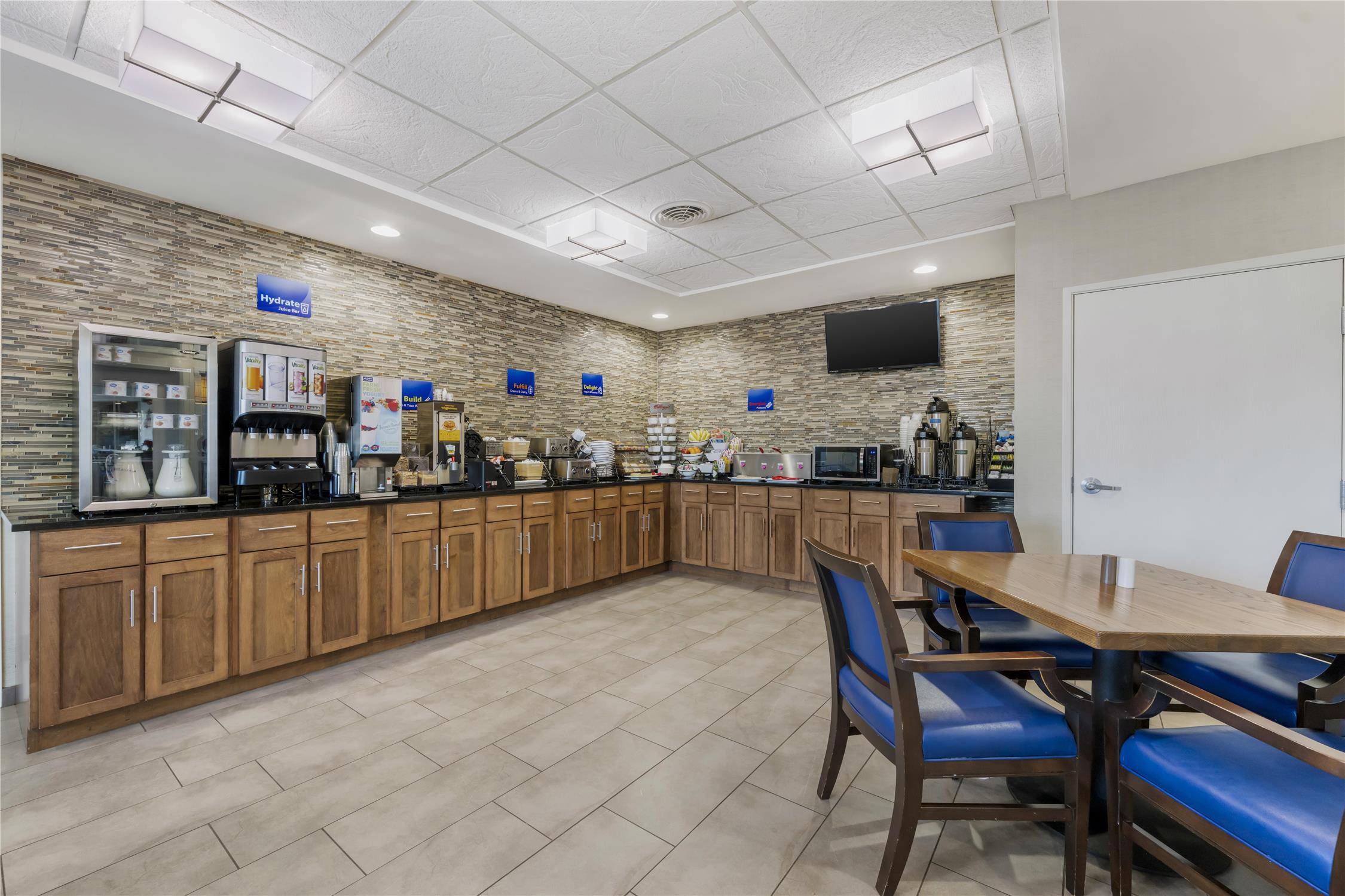 Best Western North Bryant Inn 13/19