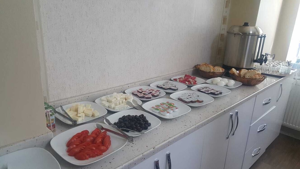 Lux Otel Erzurum 10/12