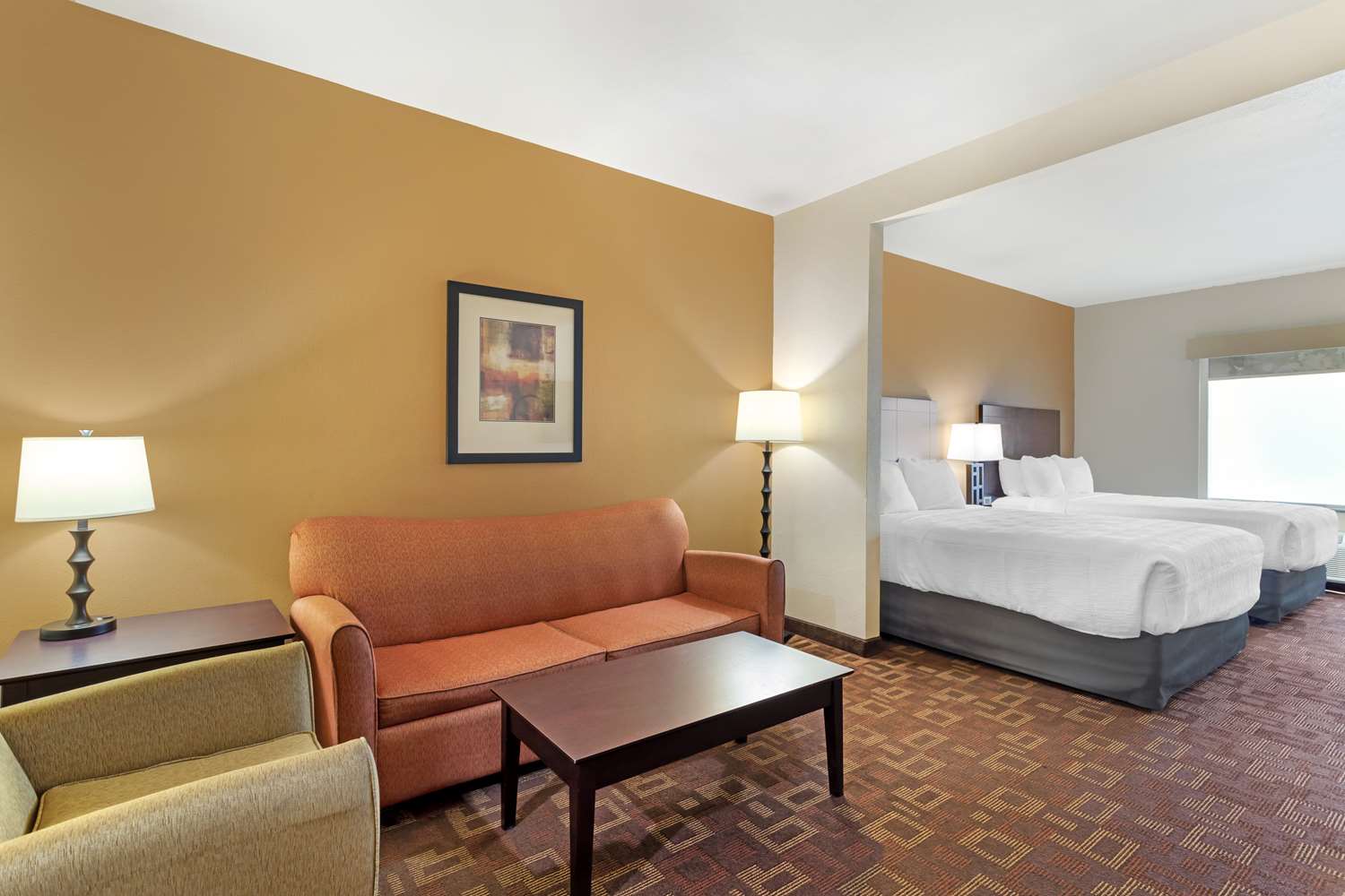 Suite, 2 Queen Beds, Sofa
