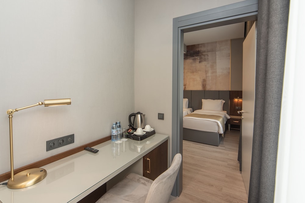 Tbilisi Chambers, Trademark Collection by Wyndham 50/50