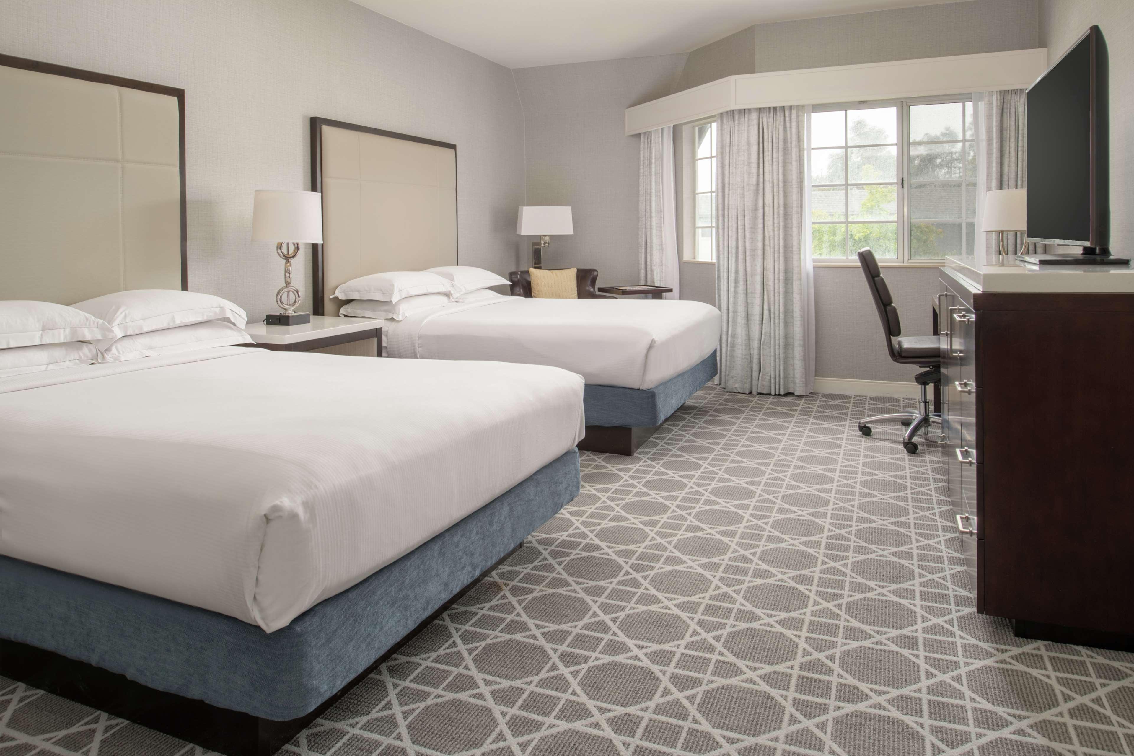 Lanai, 2 Queen Beds, Courtyard View
