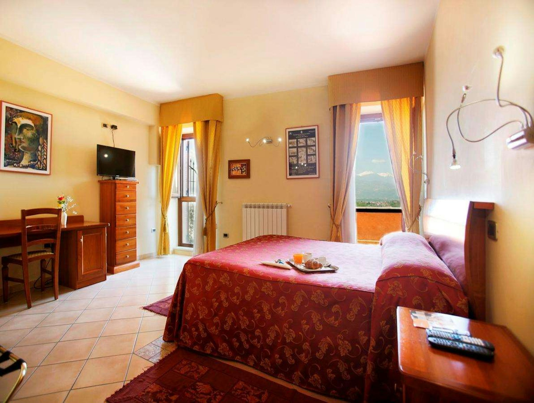 Hotel Garibaldi 5/37