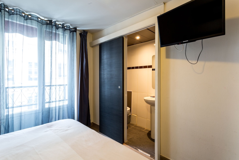 HOTEL DE L EUROPE 4/44