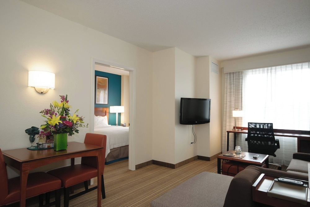 Residence Inn by Marriott Rochester Mayo Clinic Area 30/50