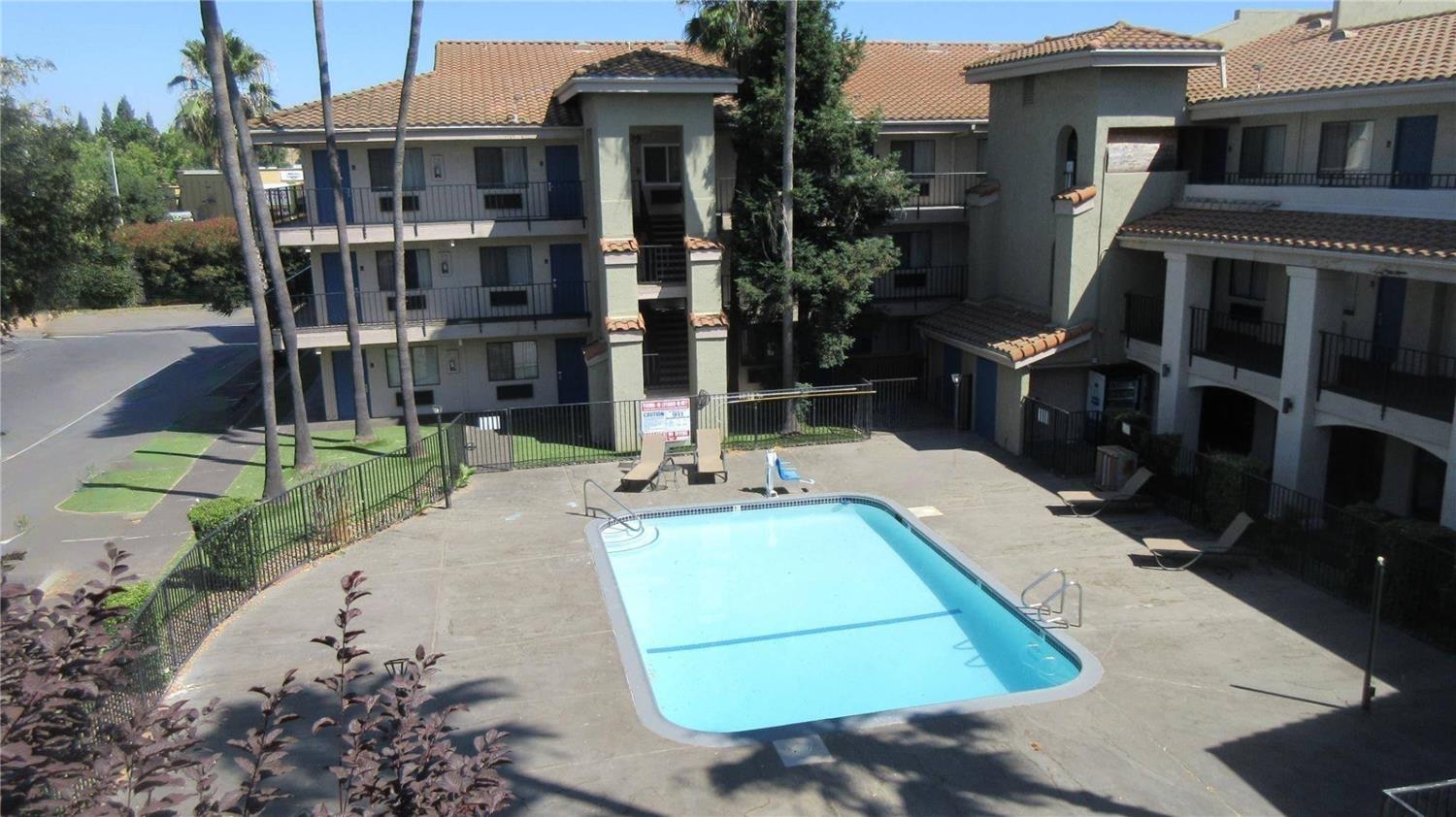 Rancho Cordova Inn 33/48