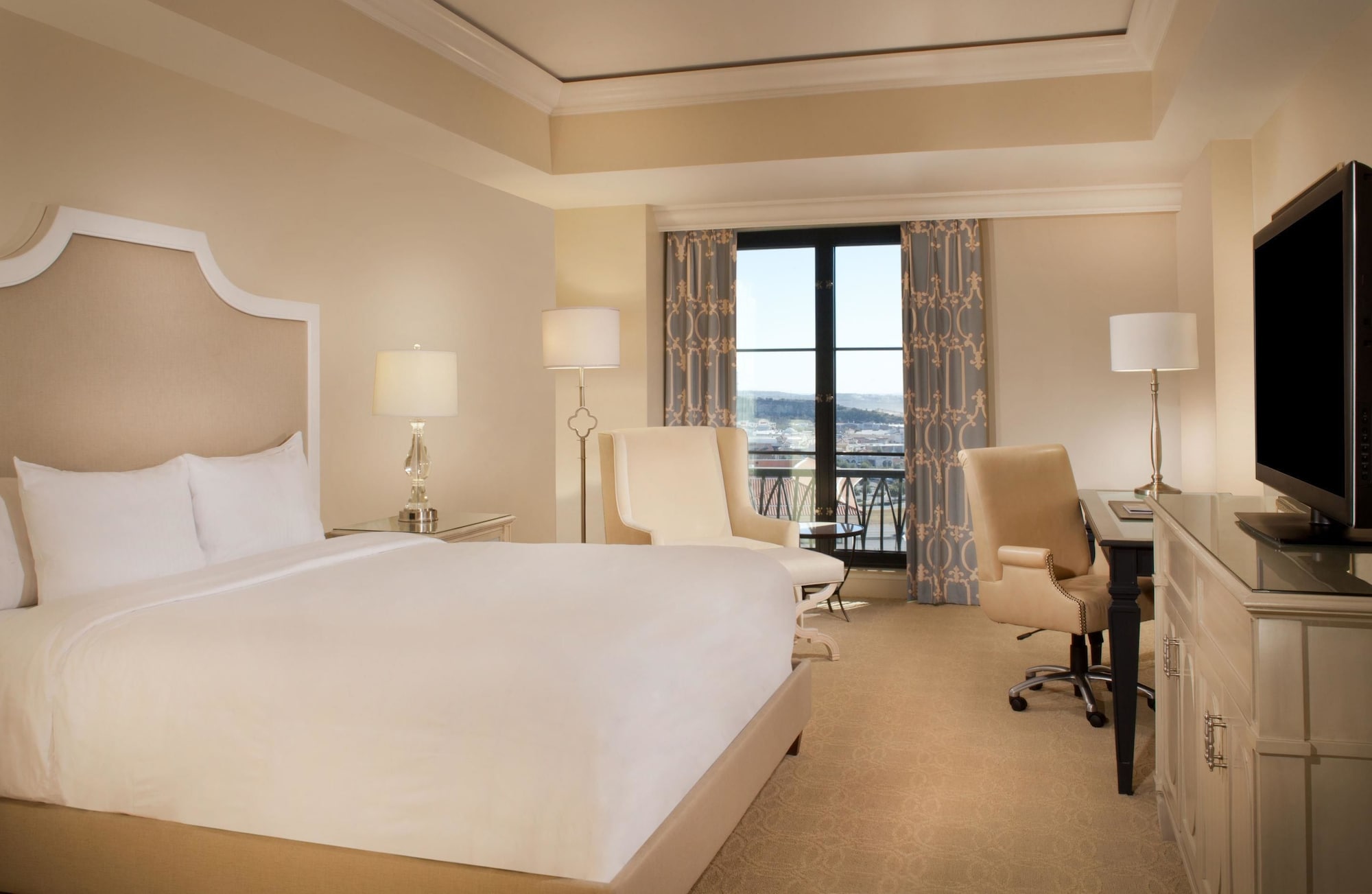 جناح بسرير كينج، Bluegreen Vacations Eilan Hotel and Spa, an Ascend Collection Resort 2/10
