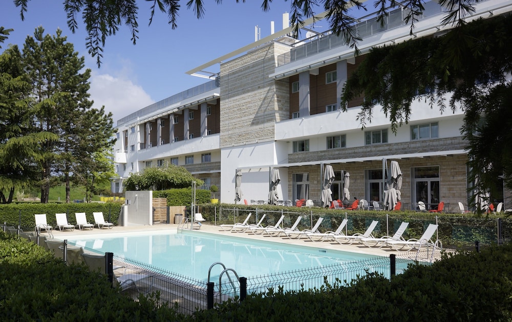 Novotel Saint Quentin en Yvelines 1/72