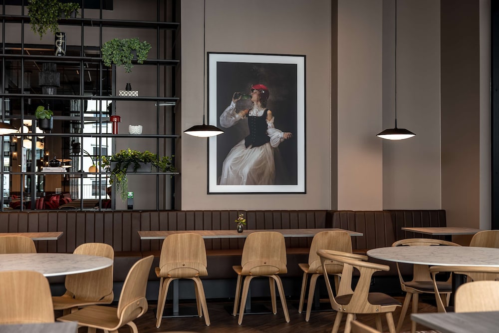 Radisson RED Oslo Okern 30/50