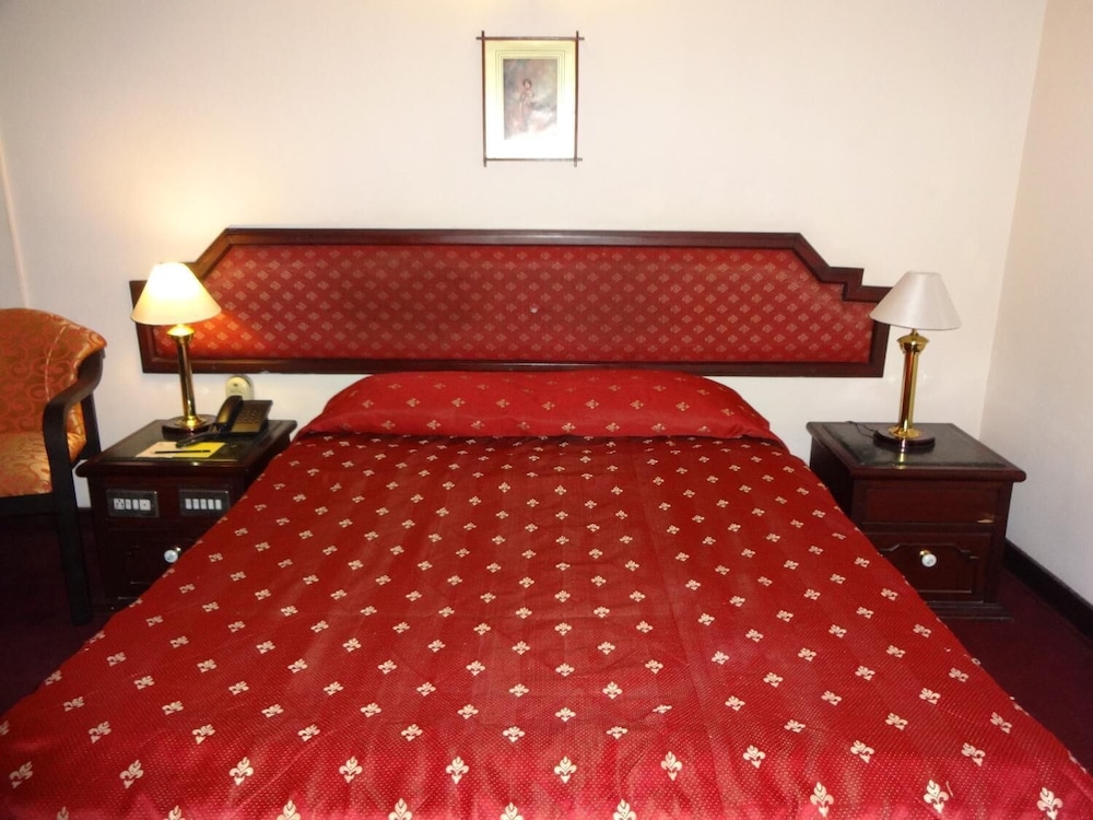 MALABAR PALACE 13/39