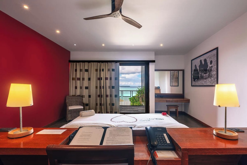 The Barefoot Eco Hotel 46/63