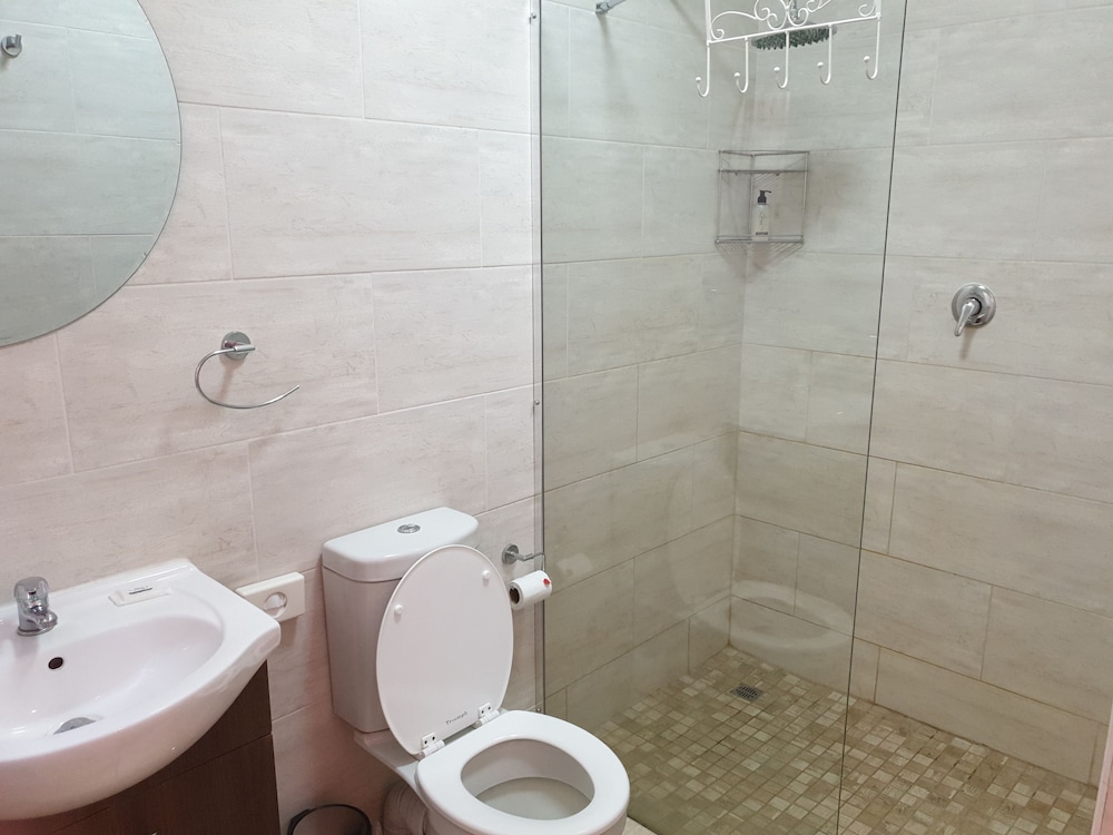 Dilisca Guesthouse 45/50