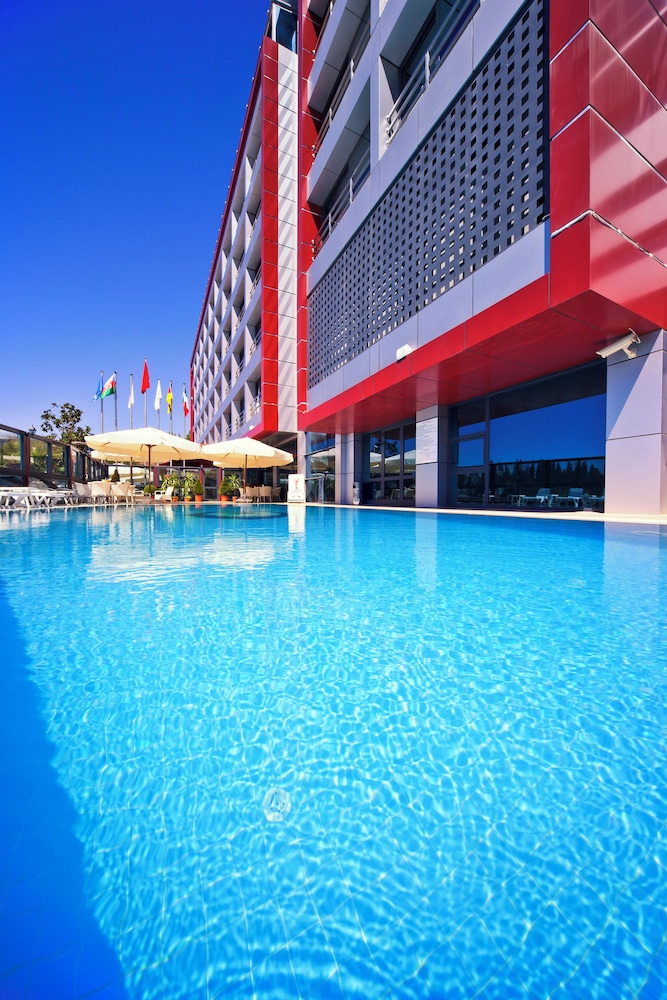 VOLLEY HOTEL ISTANBUL 7/73