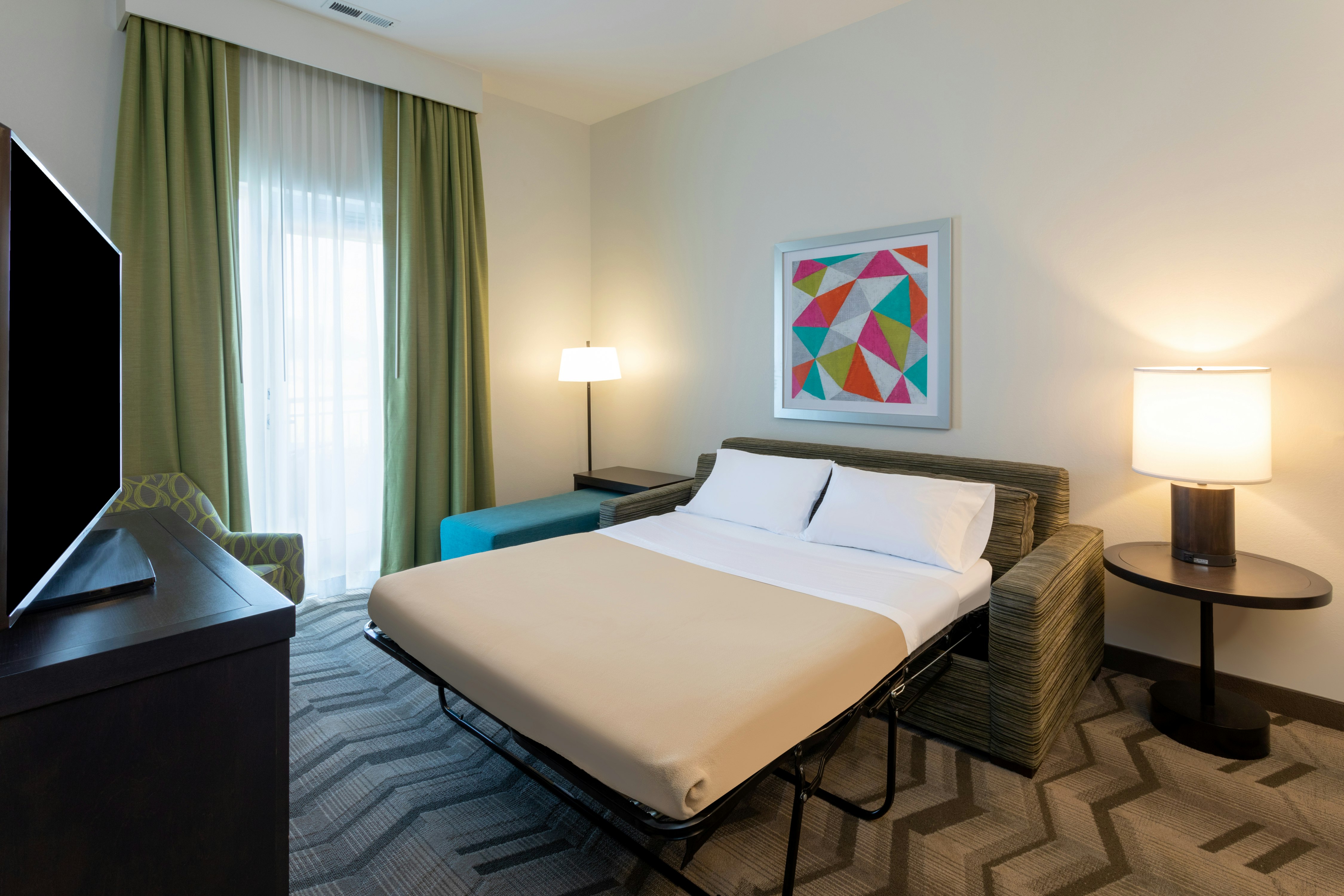 1 BEDROOM, SUITE, 2 KING BEDS
