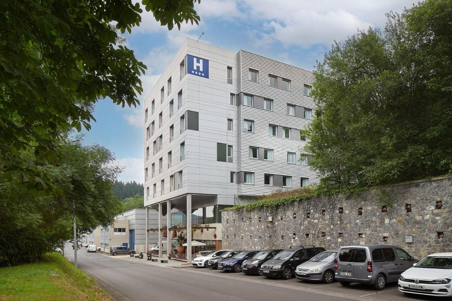 Hotel Sukha 1/26