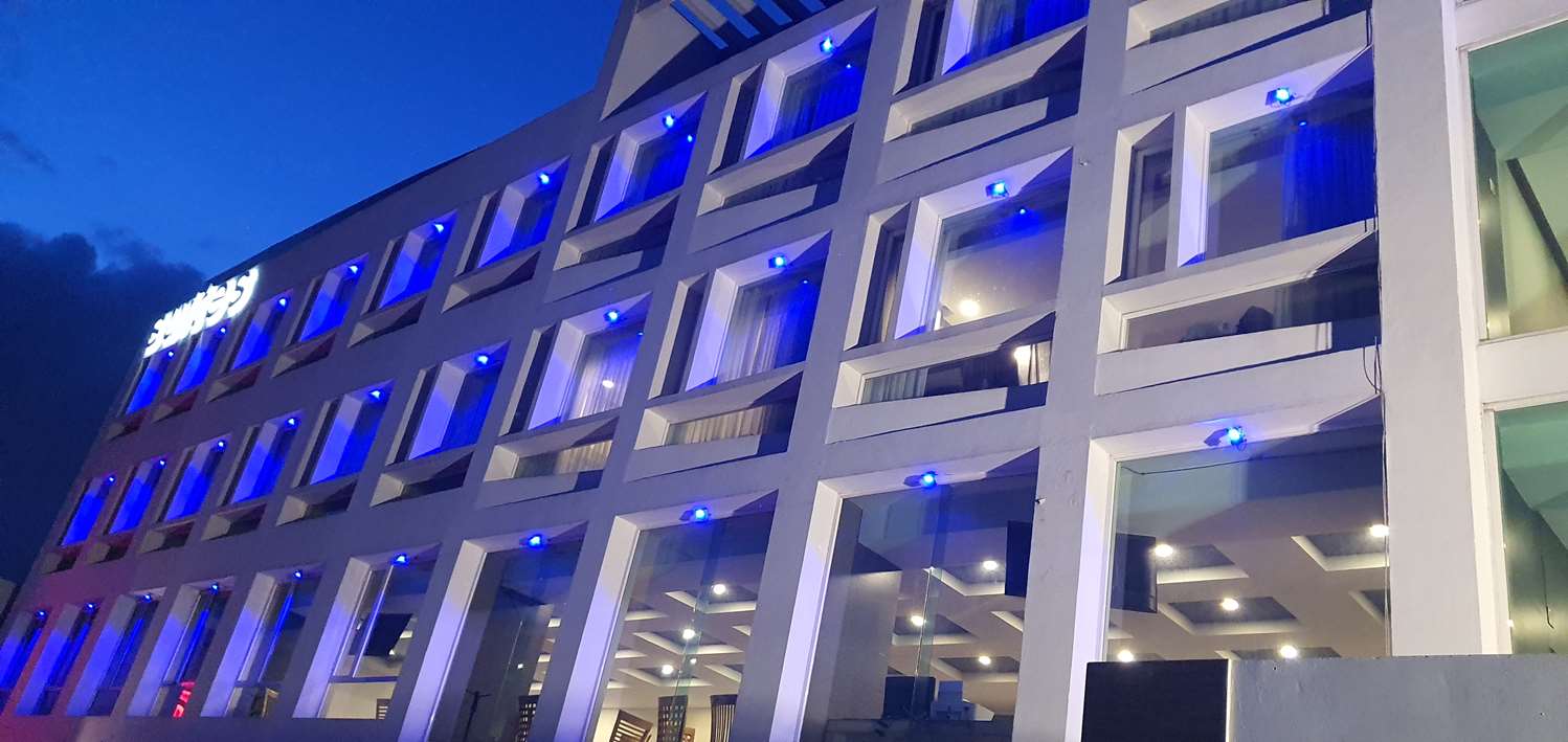 Best Western Plus Metepec & Suites 3/17