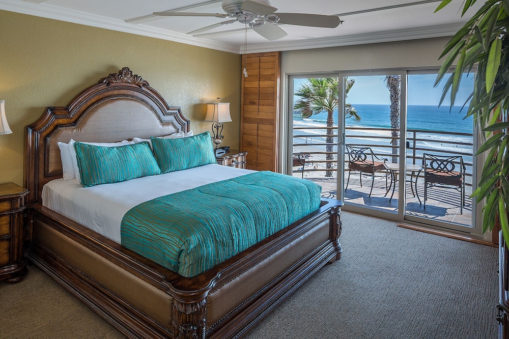 Pacific Terrace Hotel 40/92
