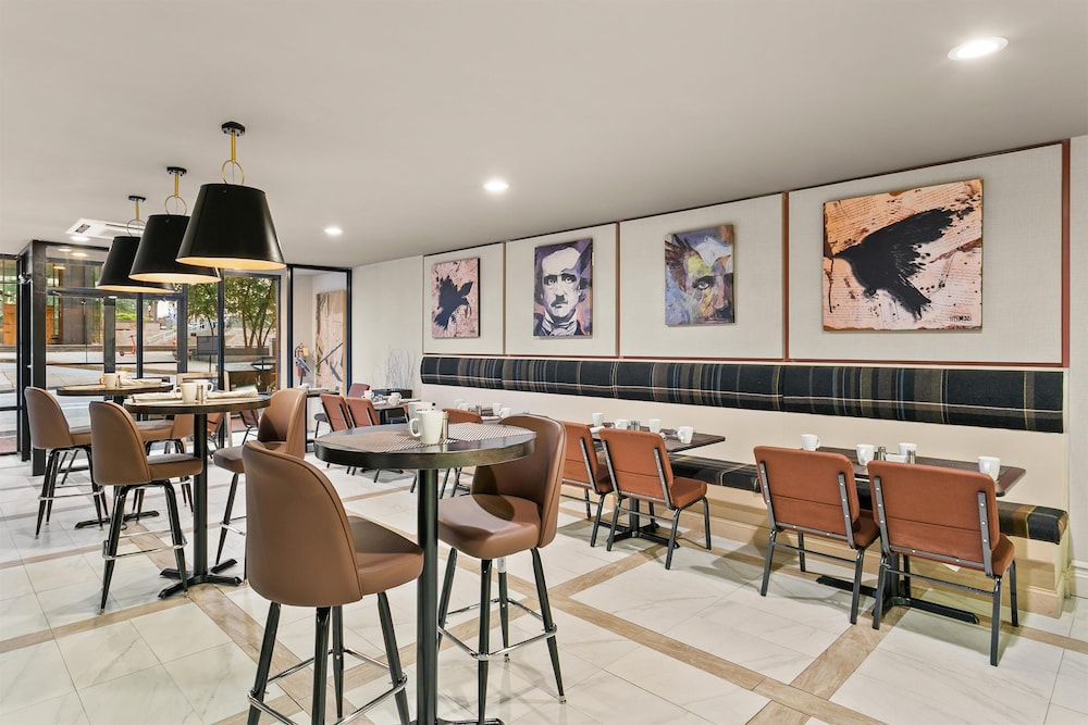 Sonesta Hotel Baltimore Inner Harbor 39/60