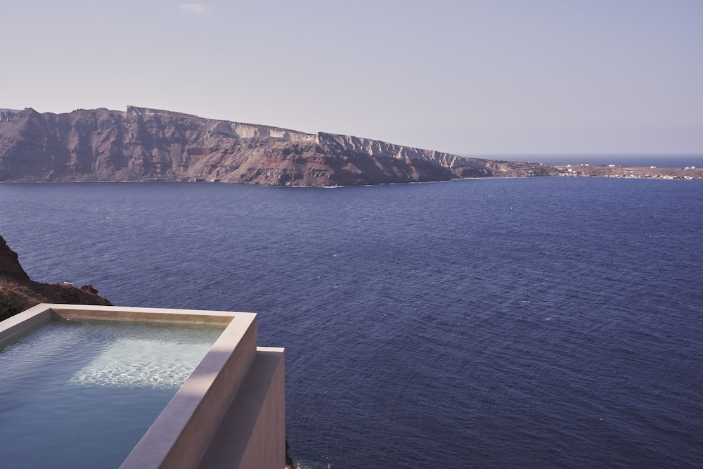 Old Castle Oia by Mr and Mrs White 46/59