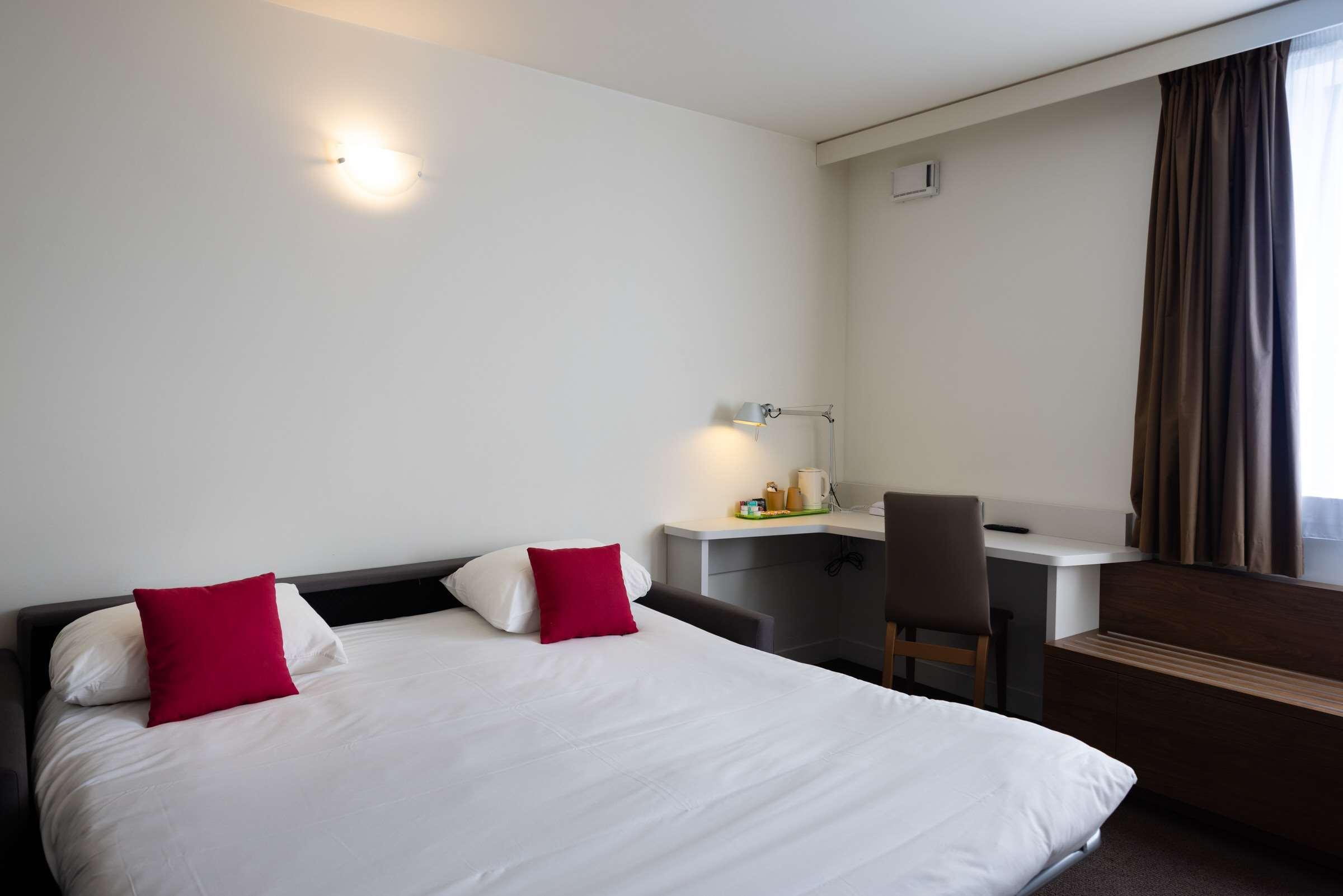 Next Generation, Double Bed