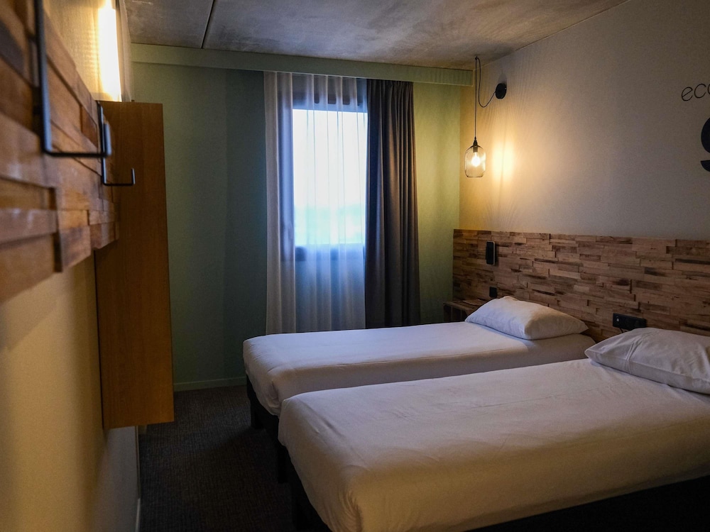 Greet hotel Orthez Bearn 11/50