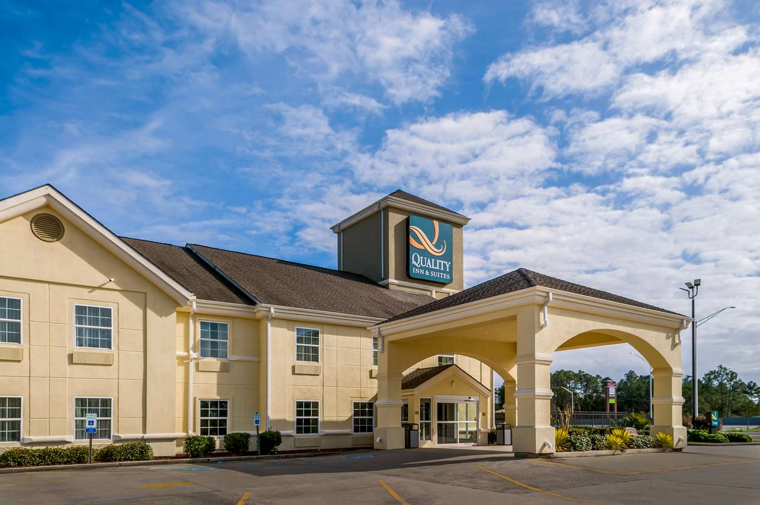 Quality Inn & Suites Slidell LA 51/52