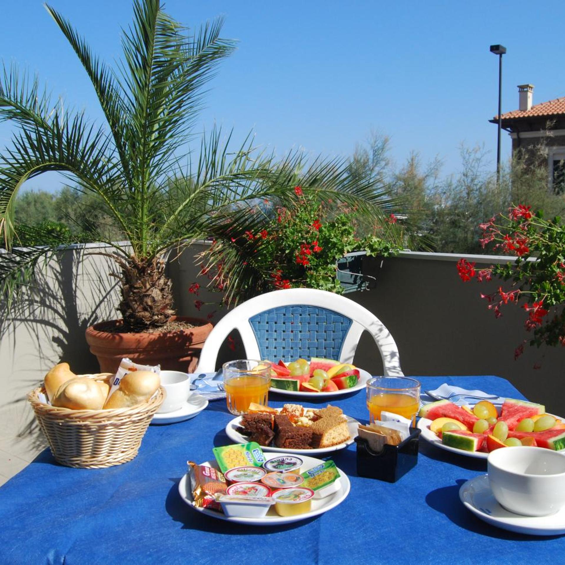Hotel Caravelle Pesaro 33/44