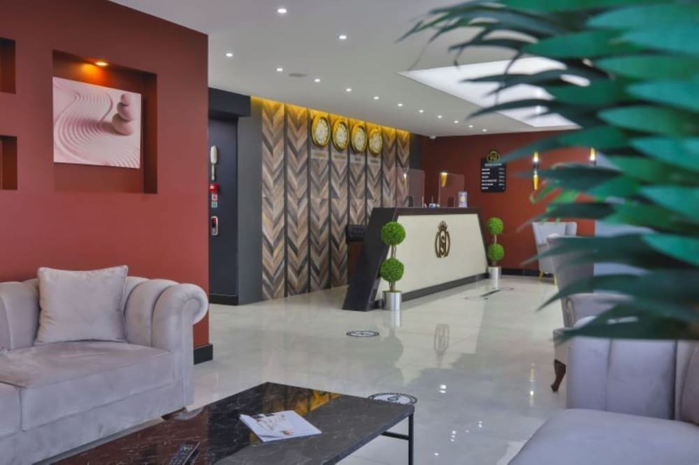 Sweet Home Suite Hotel 46/78