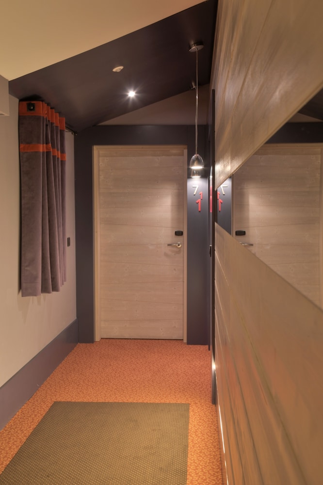 RESIDENCE MONTANA PLEIN SUD 14/54