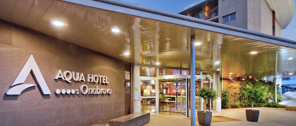 Aqua Hotel Onabrava in SANTA SUSANNA