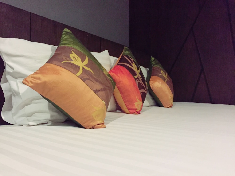 HUA HIN WHITESAND photo3
