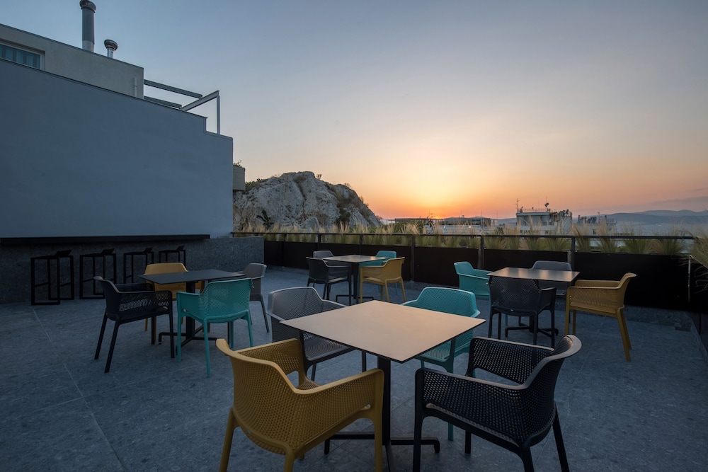 The Duke Boutique Suites 32/50