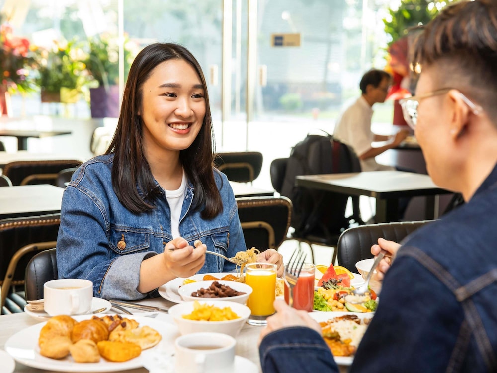 Ibis Styles Singapore Albert 35/48