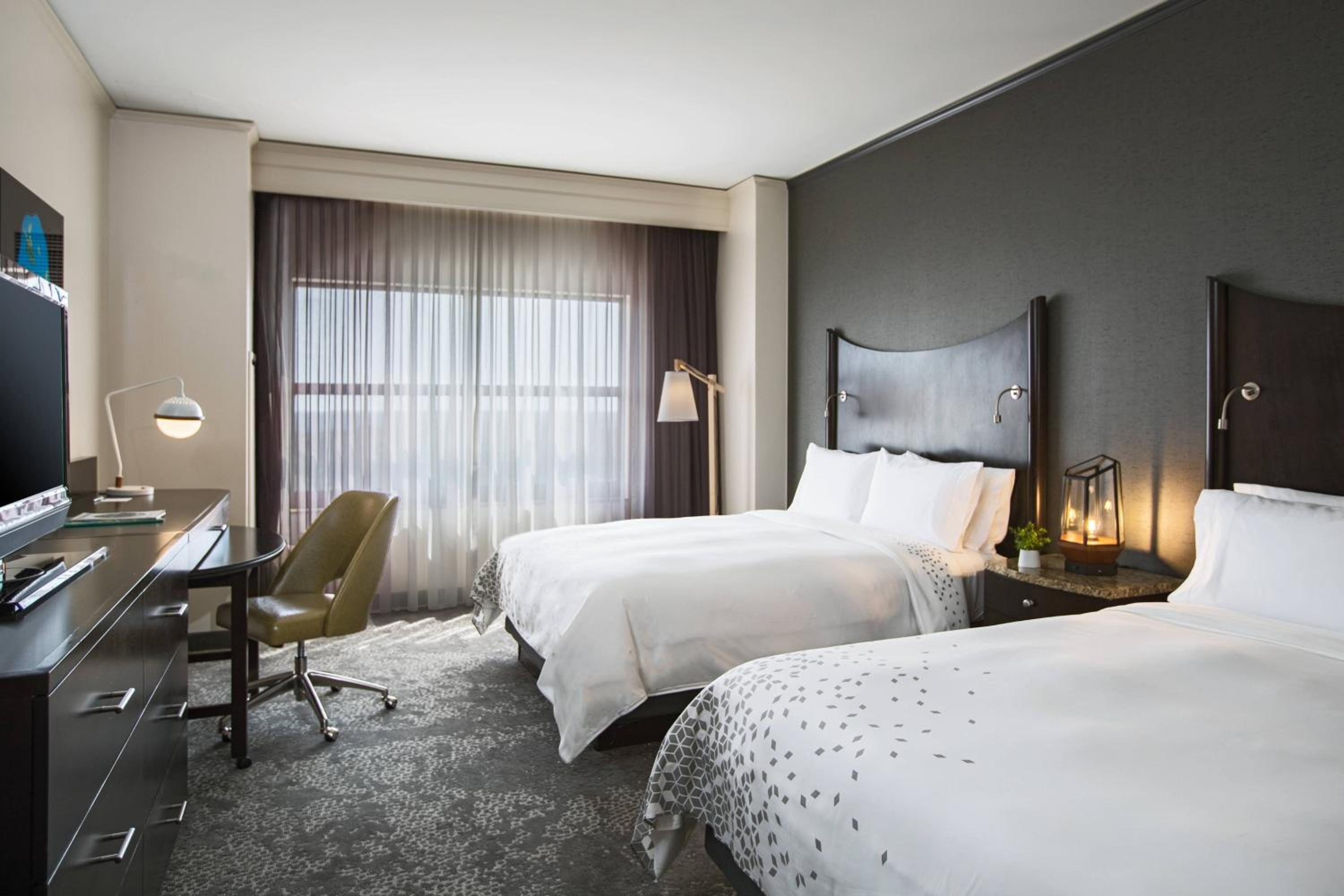 Room, 2 Queen Beds, Concierge Level