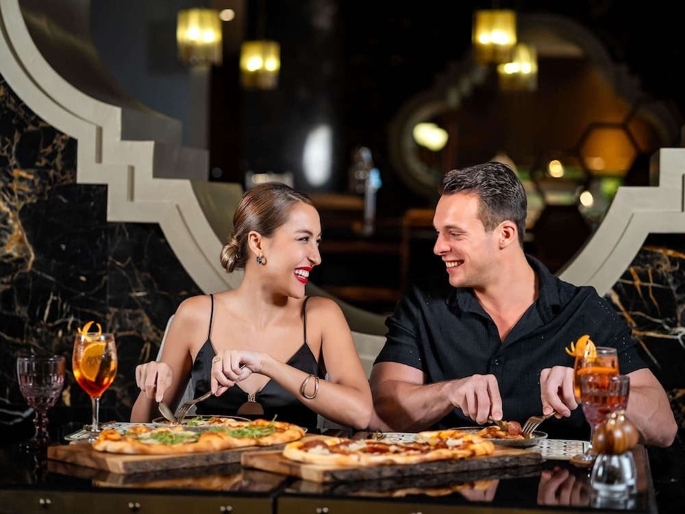 Avista Grande Phuket Karon MGallery 8/49