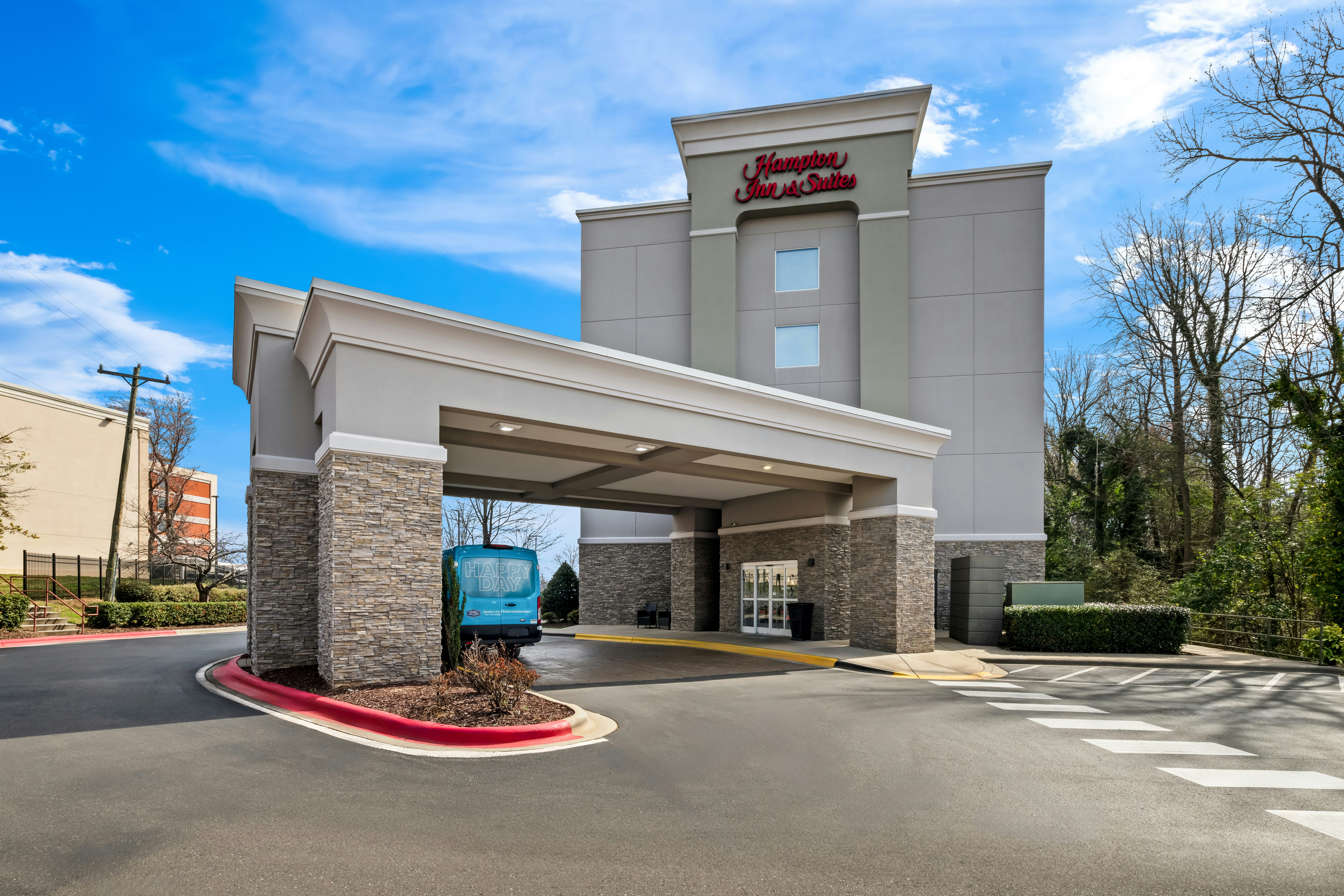 Hampton Inn and Suites Charlotte Airport 55/63