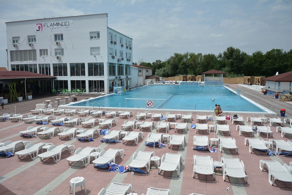 Flamingo Resort 1/43