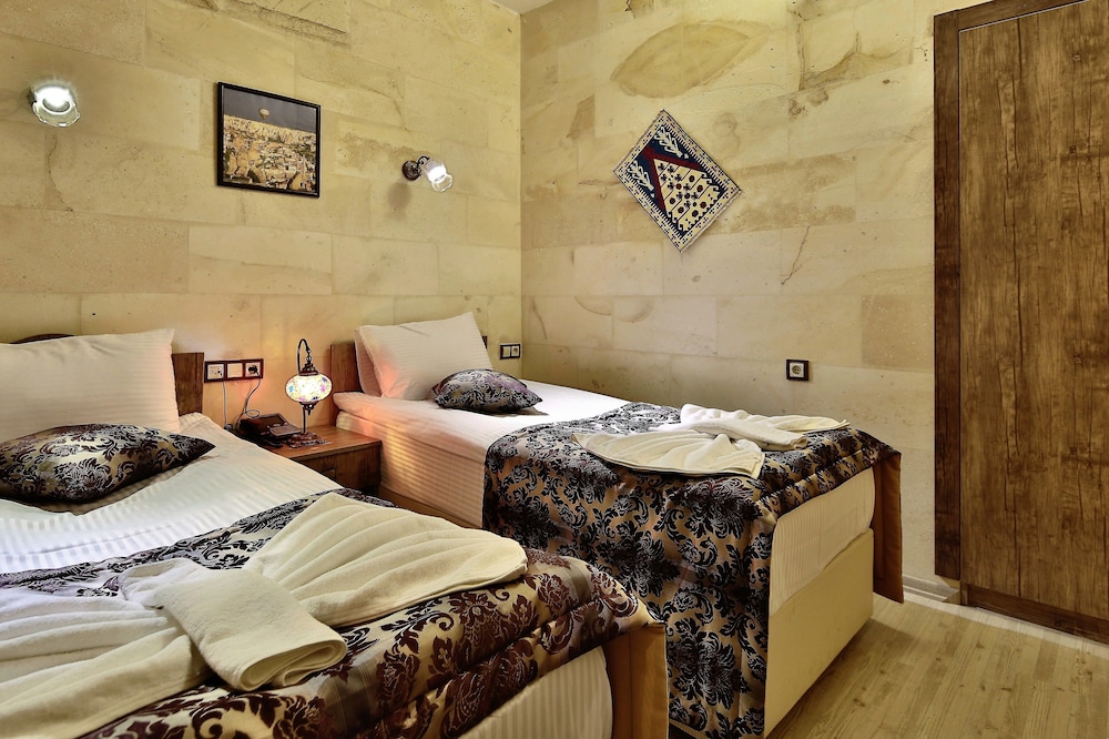 Yusuf Bey House 2/66