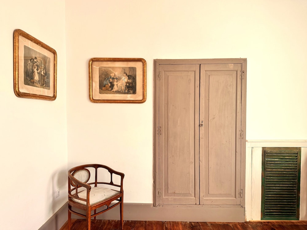 La Casa de los Naranjos 5/50