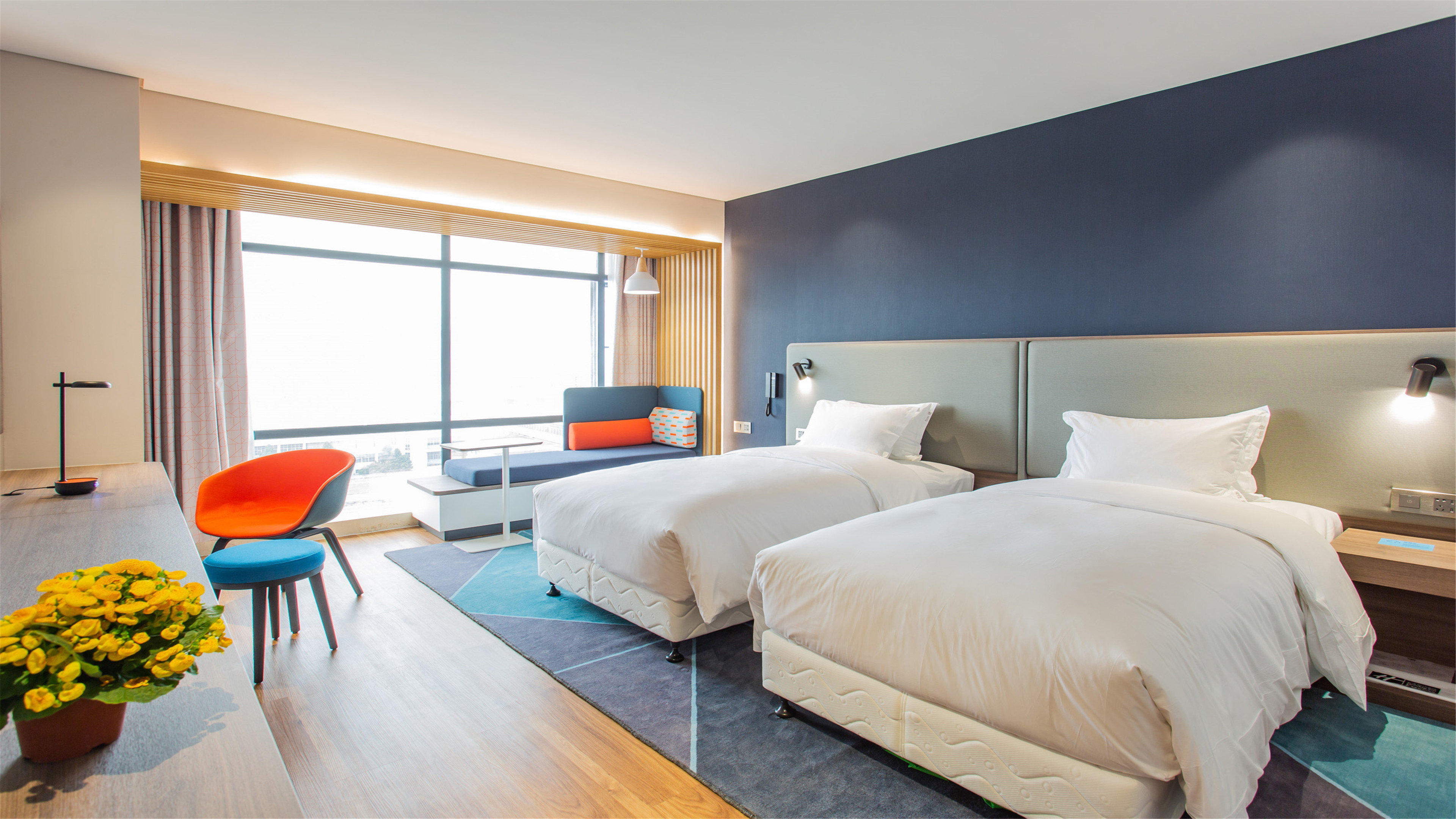 Holiday Inn Express Jiangmen Jianghai 26/79